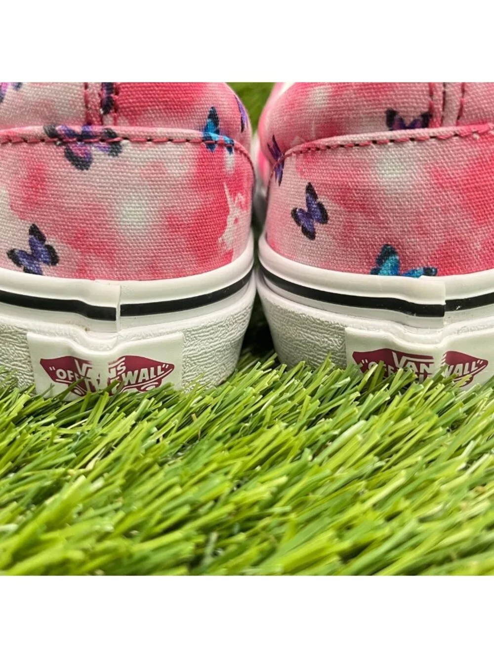 Vans Classic Slip-On Butterfly Girls Size 3Y Pink White Athletic Shoes Sneakers